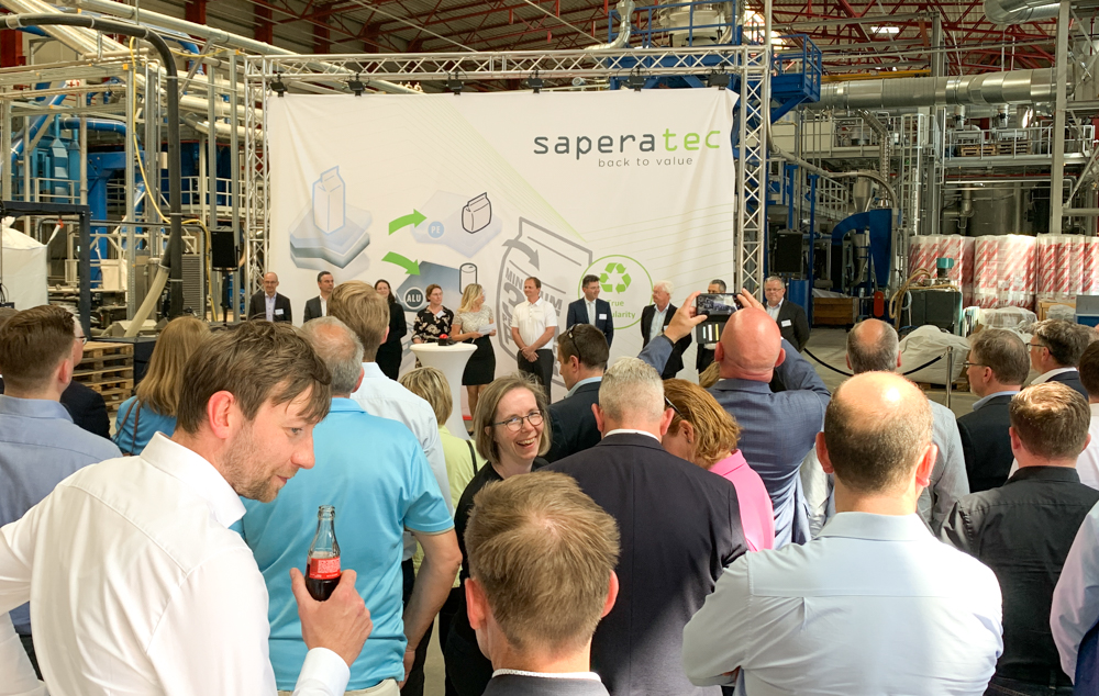 You are currently viewing saperatec eröffnet Werk zur Produktion von Folienkunststoff aus Verbundverpackungsabfall in Dessau Roßlau